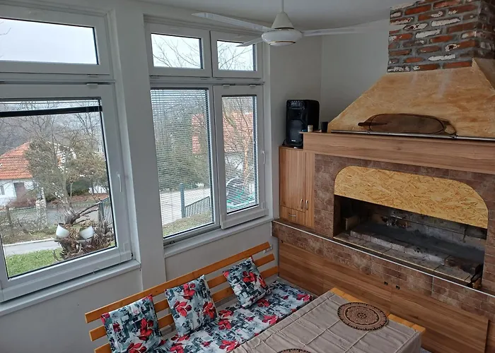 Feriehus Vikendica Kozlovac *